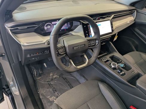 New 2026 Jeep Cherokee Laredo AWD/4WD image 13