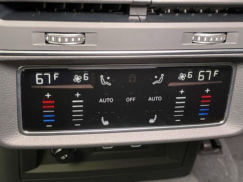 New 2026 Audi Q8 Premium Plus image 25