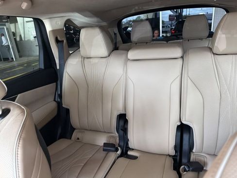 Certified 2025 Acura MDX Advance Package image 4