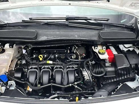 Used 2019 Ford Transit Connect XL image 33