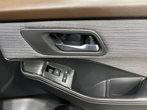 Certified 2023 Nissan Rogue SV AWD/4WD image 29