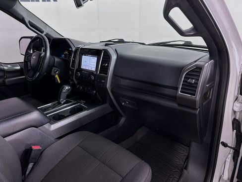 Used 2016 Ford F150 XLT w/ Equipment Group 302A Luxury AWD/4WD image 35