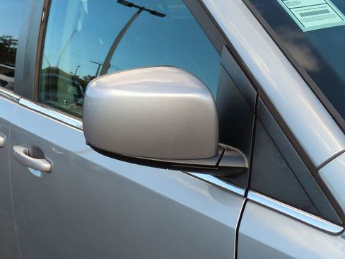 Used 2019 Dodge Grand Caravan SXT image 11