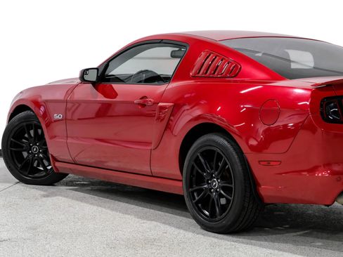 Used 2013 Ford Mustang GT Premium w/ Electronics Pkg image 16