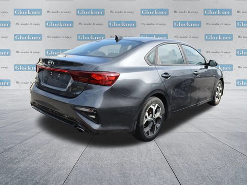 Used 2019 Kia Forte LXS FWD image 12