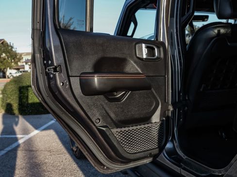 Used 2021 Jeep Gladiator Mojave image 44