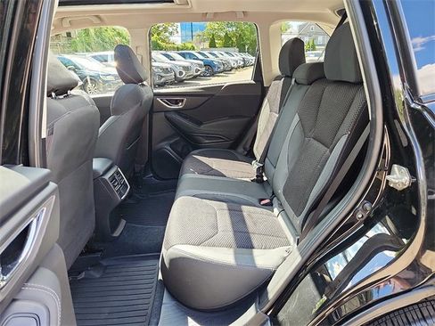 Used 2019 Subaru Forester Premium w/ Popular Package #1 image 10