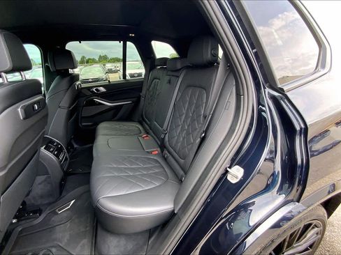 Used 2025 BMW X5 sDrive40i w/ M Sport Package RWD image 20