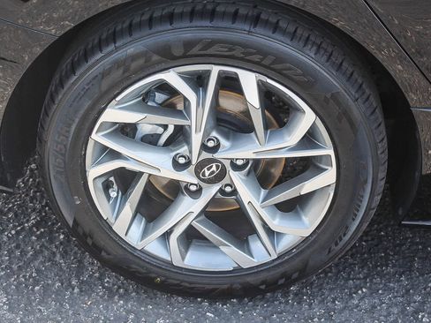 Certified 2023 Hyundai Sonata SEL image 11