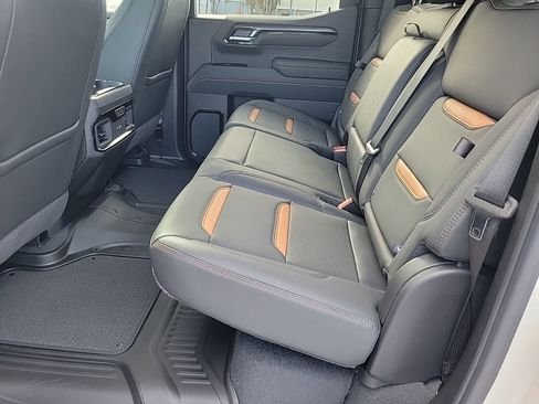 New 2026 GMC Sierra 1500 AT4 w/ AT4 Premium Package image 12