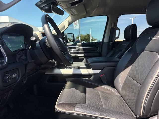Used 2022 RAM 1500 Laramie AWD/4WD image 13