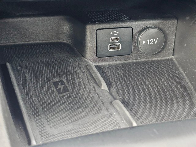 Used 2024 Ford Escape Platinum AWD/4WD image 36