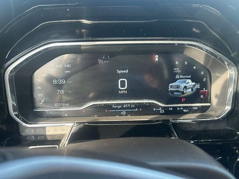 Used 2023 GMC Sierra 1500 SLT w/ SLT Premium Package AWD/4WD image 25