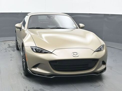 Used 2024 MAZDA MX-5 Miata RF Grand Touring w/ Appearance Package image 8