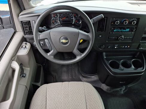 Used 2023 Chevrolet Express 3500 LS RWD image 10
