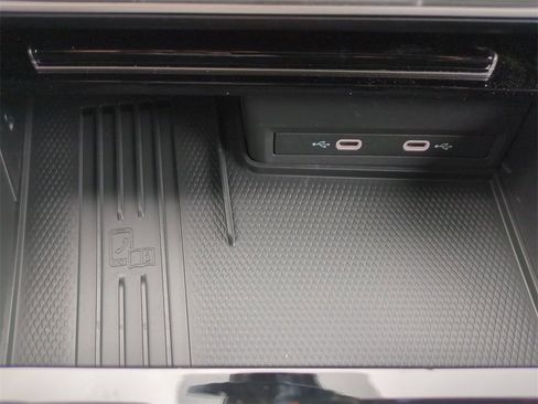 New 2026 Volkswagen Atlas Peak Edition image 27