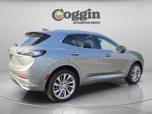 New 2025 Buick Envision Avenir image 7