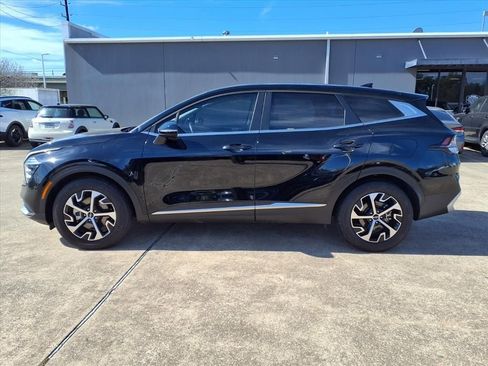 Used 2024 Kia Sportage EX image 5