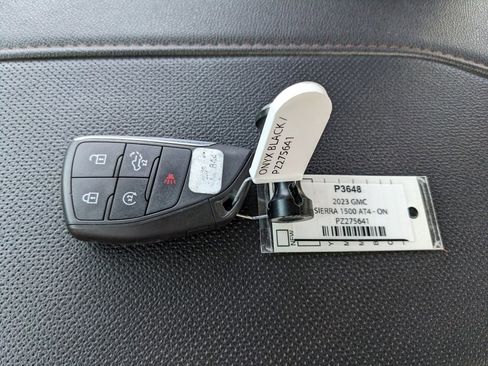 Used 2023 GMC Sierra 1500 AT4 w/ AT4 Preferred Package image 37