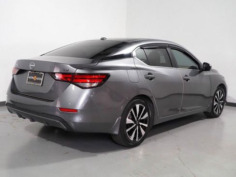 Used 2024 Nissan Sentra SV w/ SV Premium Package image 6