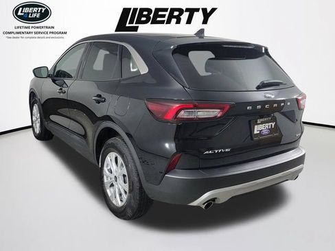 Used 2023 Ford Escape Active AWD/4WD image 5