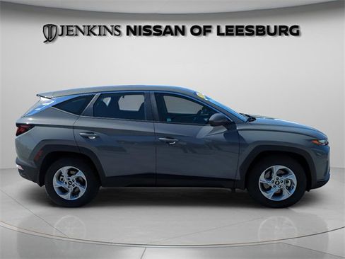 Used 2024 Hyundai Tucson SE image 6