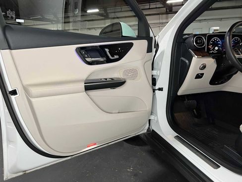 Certified 2026 Mercedes-Benz GLC 300 4MATIC image 21