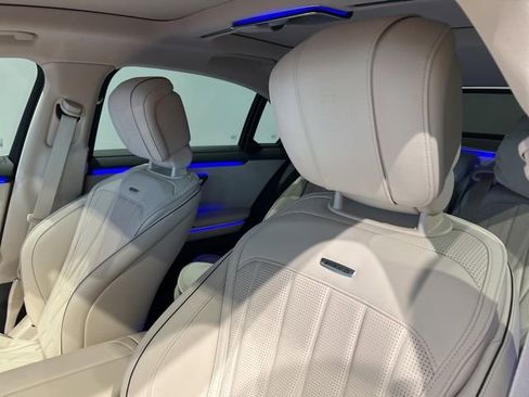 Used 2025 Mercedes-Benz S 63 AMG S image 19