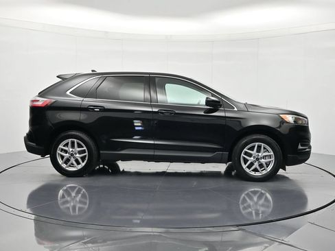 Used 2024 Ford Edge SEL AWD/4WD image 4
