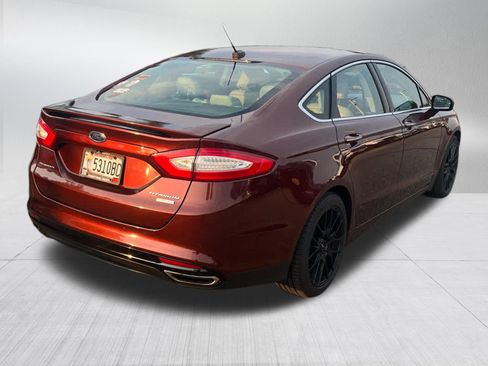 Used 2016 Ford Fusion Titanium FWD image 4