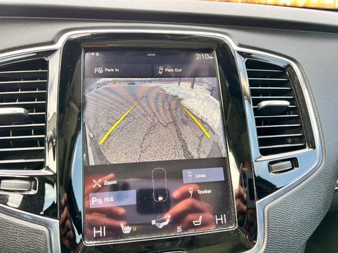 Used 2016 Volvo XC90 T6 Momentum image 16