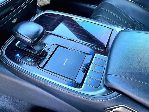 Used 2019 Lexus LS 500 AWD w/ Interior Upgrade Package image 15