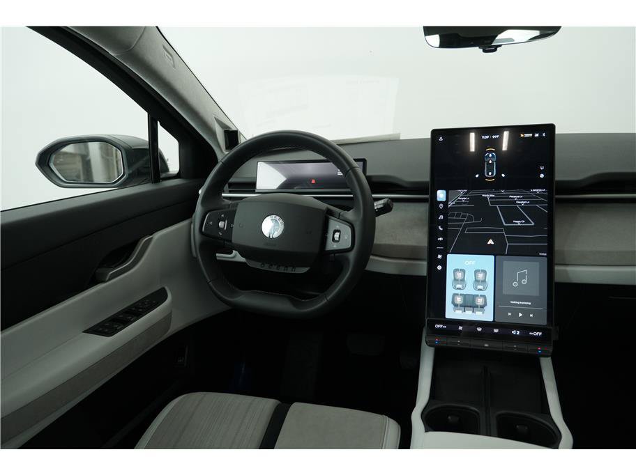 Used 2023 Fisker Ocean Extreme AWD/4WD image 27