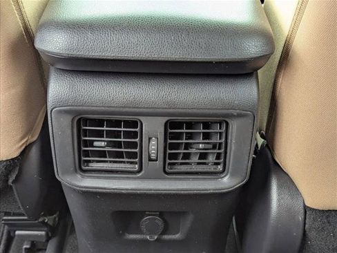 Used 2023 Toyota RAV4 LE AWD/4WD image 17