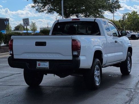 Certified 2022 Toyota Tacoma SR RWD image 5