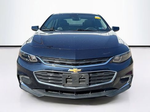 Used 2016 Chevrolet Malibu Premier w/ Driver Confidence Package FWD image 2