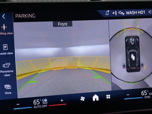 Used 2025 BMW X1 xDrive28i w/ Premium Package image 55