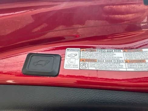 Used 2017 Toyota RAV4 SE w/ Advanced Technology Package AWD/4WD image 24