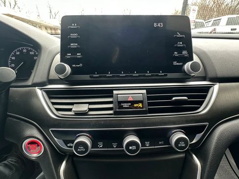 Used 2020 Honda Accord LX image 13