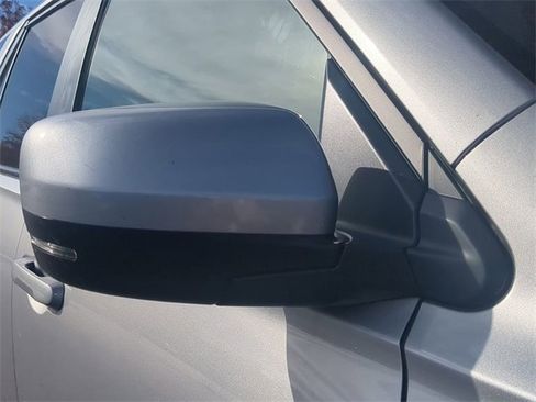 New 2025 Honda Pilot EX-L image 11