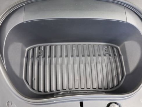 Used 2024 Tesla Model 3 Long Range AWD/4WD image 24