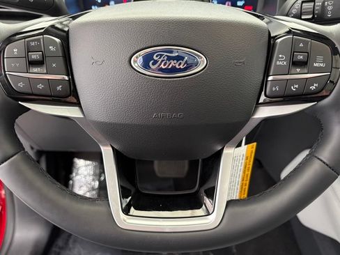 New 2026 Ford Explorer Platinum w/ LUX Leather Package AWD/4WD image 40