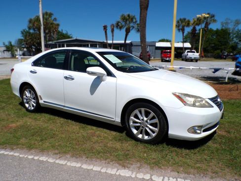 Used 2011 Lexus ES 350 FWD image 2