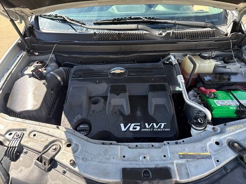 Used 2012 Chevrolet Captiva Sport LT image 18