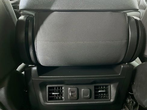 Used 2023 Chevrolet Silverado 2500 LT w/ Convenience Package AWD/4WD image 31