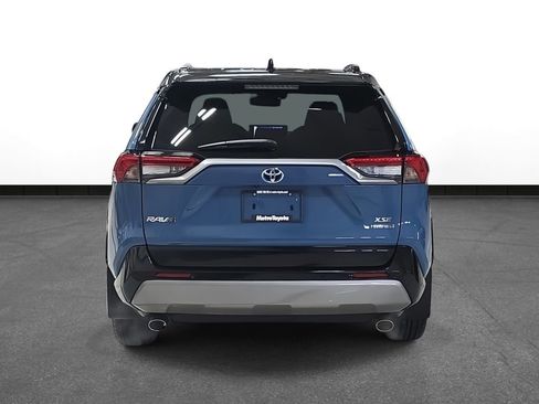 Used 2023 Toyota RAV4 XSE image 6