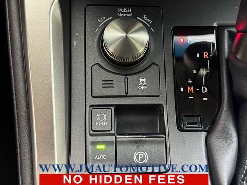 Used 2018 Lexus NX 300 AWD image 41