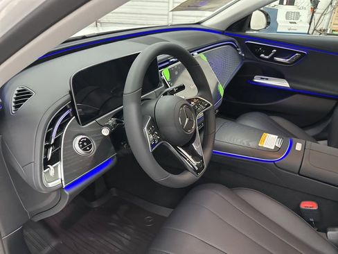 New 2026 Mercedes-Benz E 350 Sedan image 9