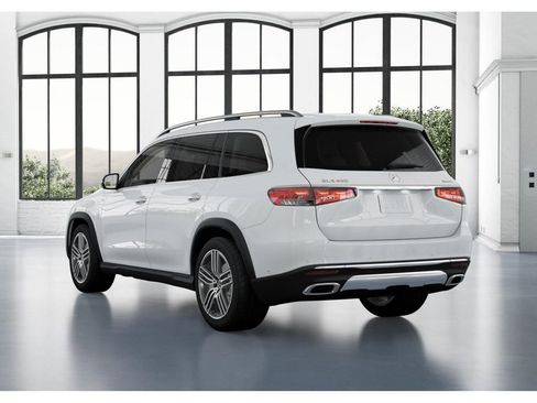 New 2026 Mercedes-Benz GLS 450 4MATIC image 28