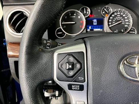 Used 2014 Toyota Tundra Limited image 18